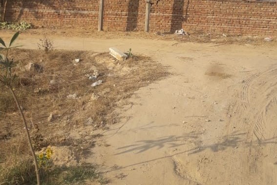 PLOT FOR SALE